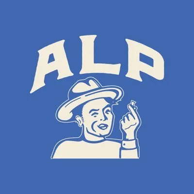 Alp Pouch