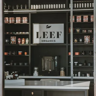 LEEF